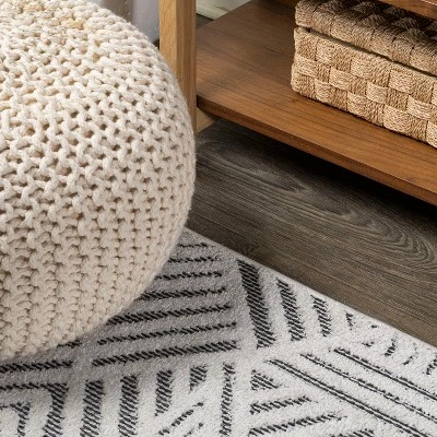 Jordan High-Low Pile Art Deco Geometric Indoor/Outdoor Area Rug - JONATHAN Y 3 Jordan High-Low Pile Art Deco Geometric Indoor/Outdoor Area Rug - JONATHAN Y - Image 3