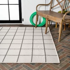 Grid Modern Squares Indoor/Outdoor Area Rug - JONATHAN Y -Furniture store GUEST 5eebb0f2 b52a 4537 9523 8bd18992634d