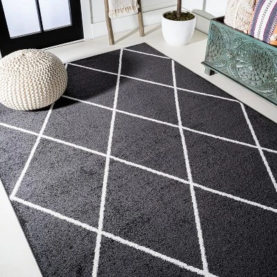 Cole Minimalist Diamond Trellis Round Area Rug - JONATHAN Y 1 Cole Minimalist Diamond Trellis Round Area Rug - JONATHAN Y