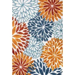 Crisantemo Floral Indoor/Outdoor Area Rug - JONATHAN Y