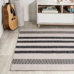 Vichy Geometric Striped Machine-Washable Indoor Area Rug - JONATHAN Y 16 Vichy Geometric Striped Machine-Washable Indoor Area Rug - JONATHAN Y -Furniture store GUEST 8d1bebb9 5236 4d38 8446 e20c2a1a5658