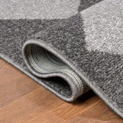 JONATHAN Y Draper Classic Geometric Diamond Pattern Area Rug -Furniture store GUEST a77d64d0 b372 4a1d b723 ebcfe697bf34