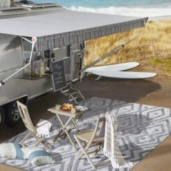 Balansat Moroccan Diamond Indoor/Outdoor Area Rug - JONATHAN Y -Furniture store GUEST ab47bc51 9bc1 444e b8f7 8cd3b04fda11