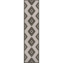 Lior Geometric Moroccan Diamond Indoor/Outdoor Area Rug - JONATHAN Y