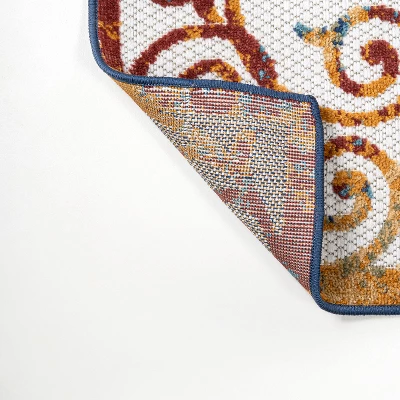 Atrani Scroll Trellis Indoor/Outdoor Area Rug - JONATHAN Y 4 Atrani Scroll Trellis Indoor/Outdoor Area Rug - JONATHAN Y - Image 4