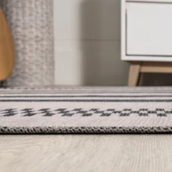 Vichy Geometric Striped Machine-Washable Indoor Area Rug - JONATHAN Y 17 Vichy Geometric Striped Machine-Washable Indoor Area Rug - JONATHAN Y -Furniture store GUEST eafe96f3 89b6 4717 8a4f 07e582fcd810